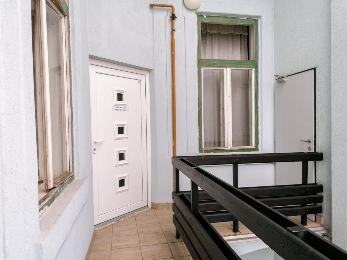 Hostel Vodna 1 Кошице Екстер'єр фото