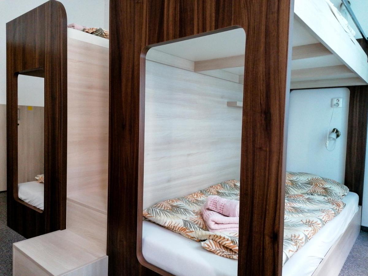 Hostel Vodna 1 Кошице Екстер'єр фото