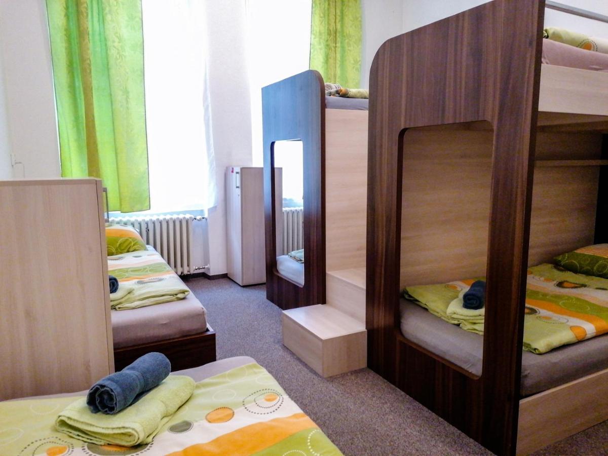 Hostel Vodna 1 Кошице Екстер'єр фото