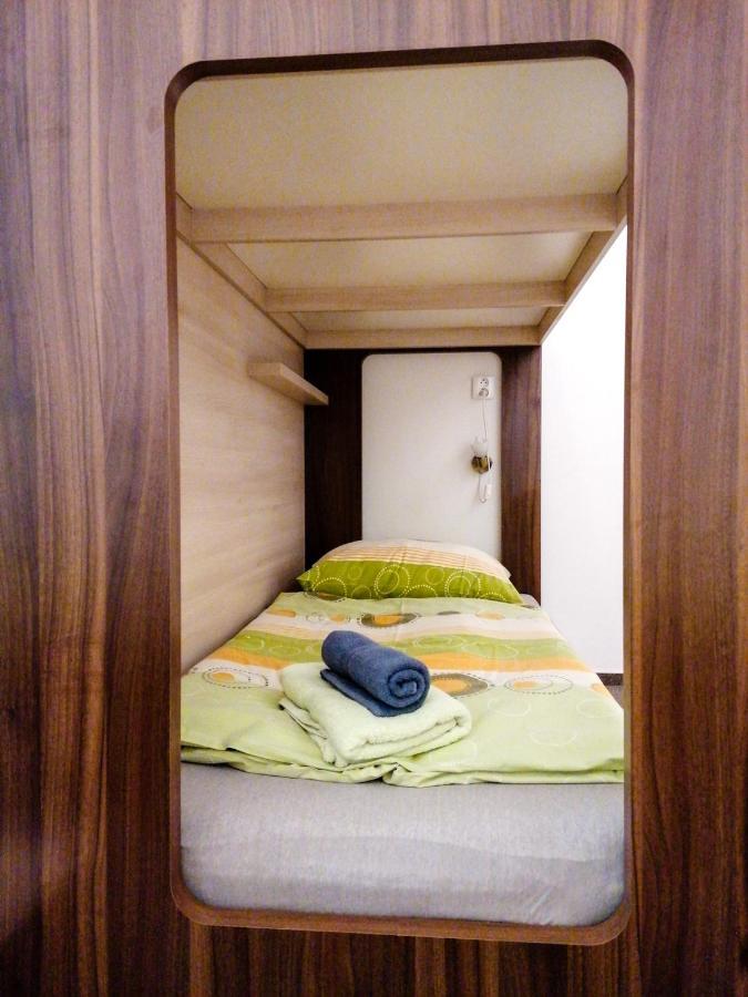 Hostel Vodna 1 Кошице Екстер'єр фото